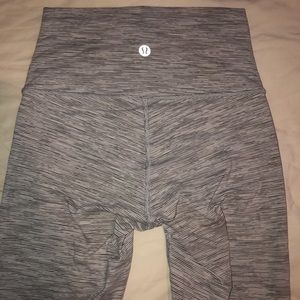 Lululemon Wunder Under leggings